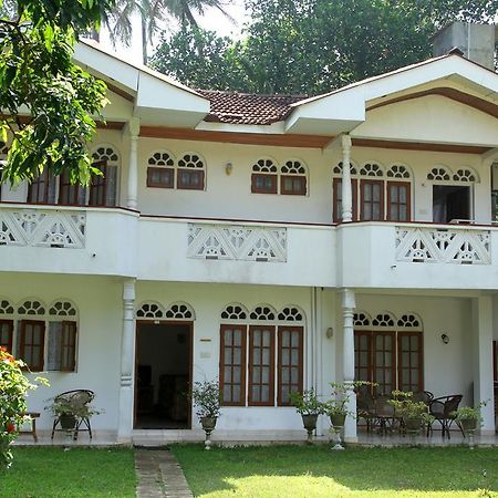 Gudsmith Home Negombo Esterno foto