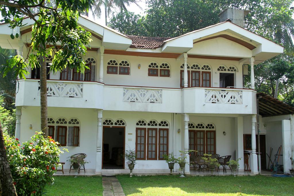 Gudsmith Home Negombo Esterno foto