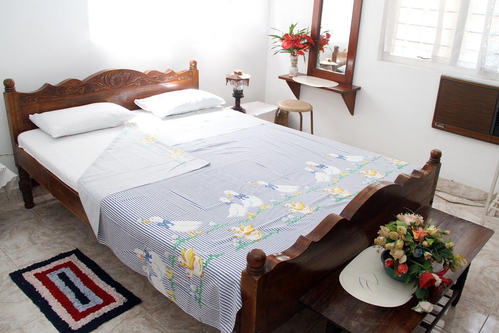 Gudsmith Home Negombo Esterno foto