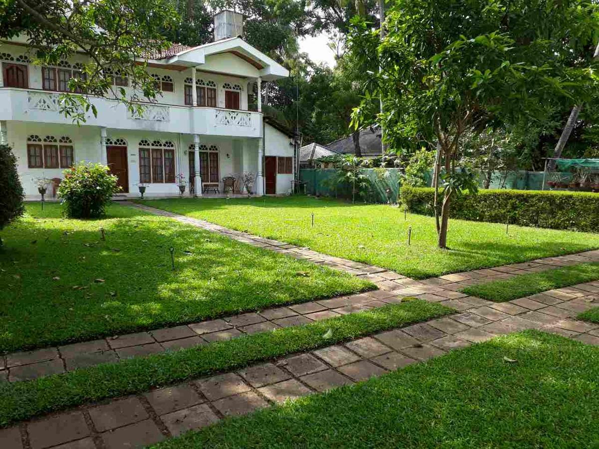 Gudsmith Home Negombo Esterno foto